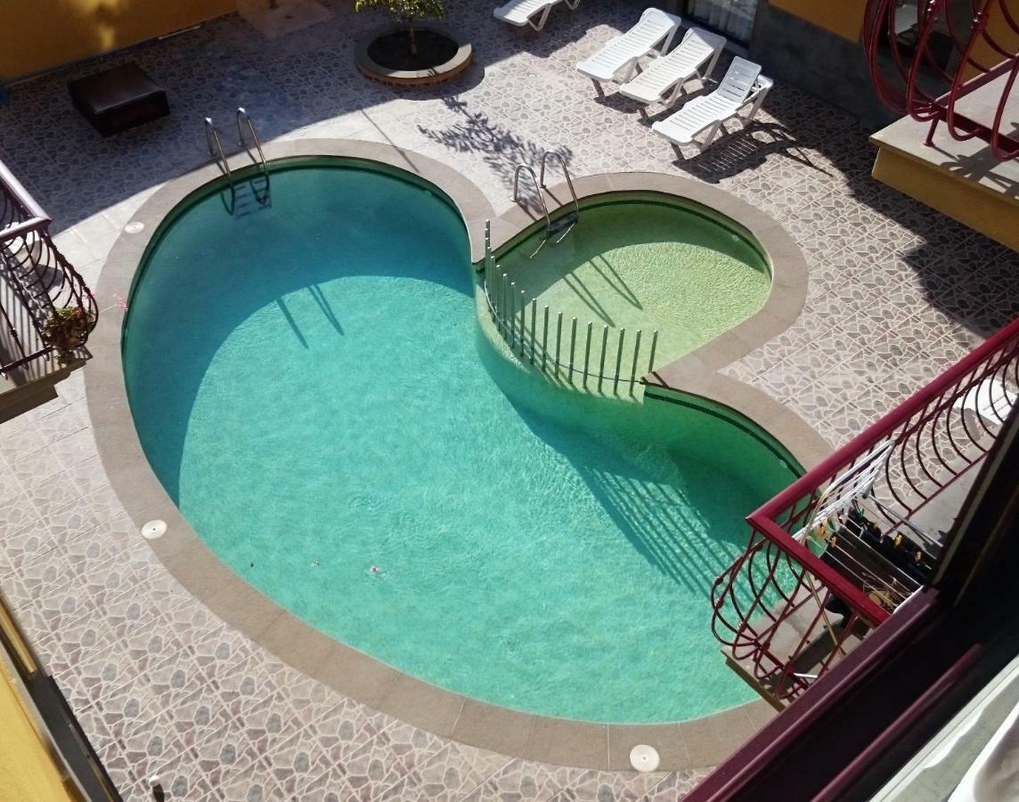 La Palmita Sunset Apartment Tazacorte Bagian luar foto
